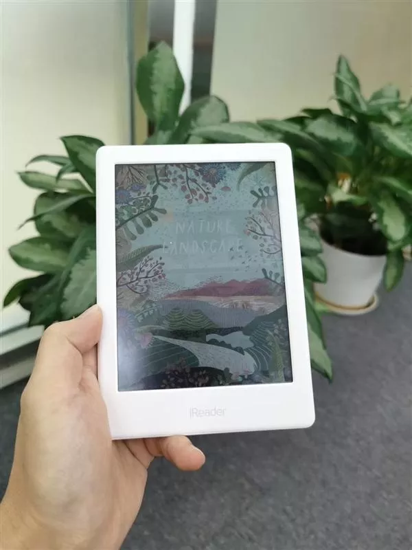 iReader C6 - máy đọc sách 4096 màu, ra mắt ngày 26/3 3